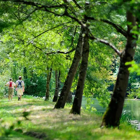 Logis La Croix Blanche Fontevraud-l'Abbaye