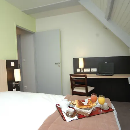 Logis La Croix Blanche 3* Fontevraud-l'Abbaye