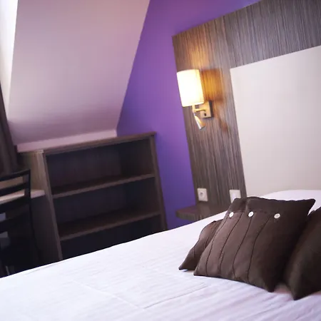 Logis La Croix Blanche 3*