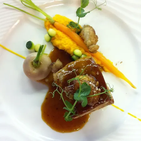 Logis La Croix Blanche 3*