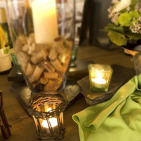 Logis La Croix Blanche 3* 丰特夫罗拉拜