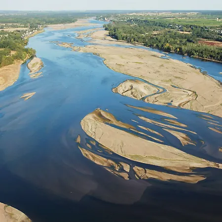 Otel Logis La Croix Blanche 3*