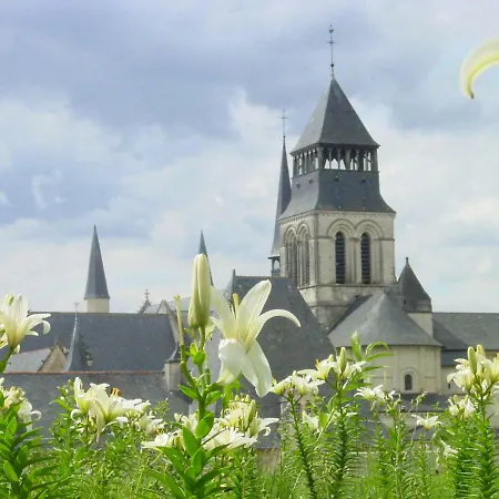 Logis La Croix Blanche Fontevraud-l'Abbaye