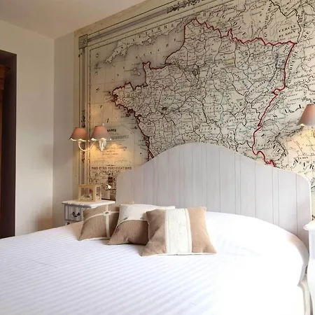 Otel Logis La Croix Blanche