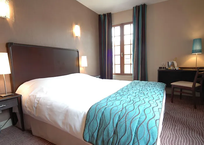 Logis La Croix Blanche Hotel Fontevraud L'Abbaye