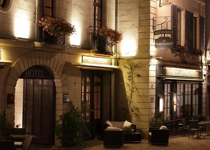 Hotel Logis La Croix Blanche Fontevraud L'Abbaye