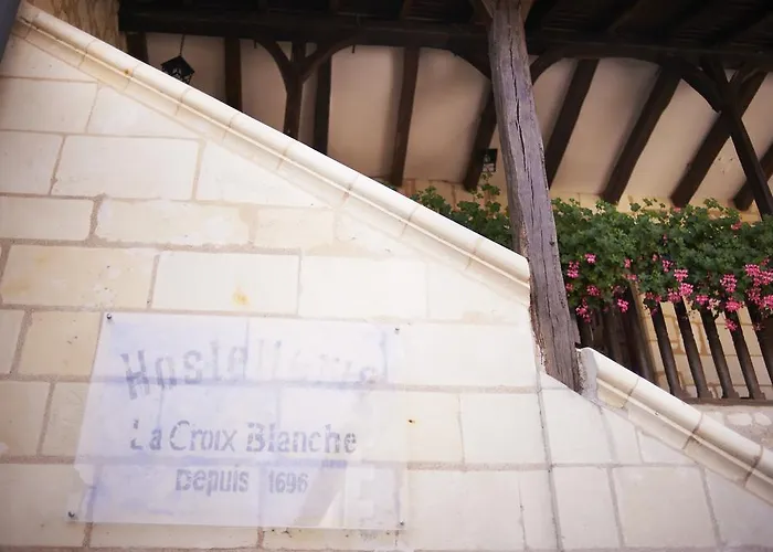 Logis La Croix Blanche Fontevraud-l'Abbaye